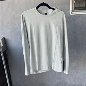 Lululemon Long Sleeve Crewneck Shirt NWT Light Gray Minimalist